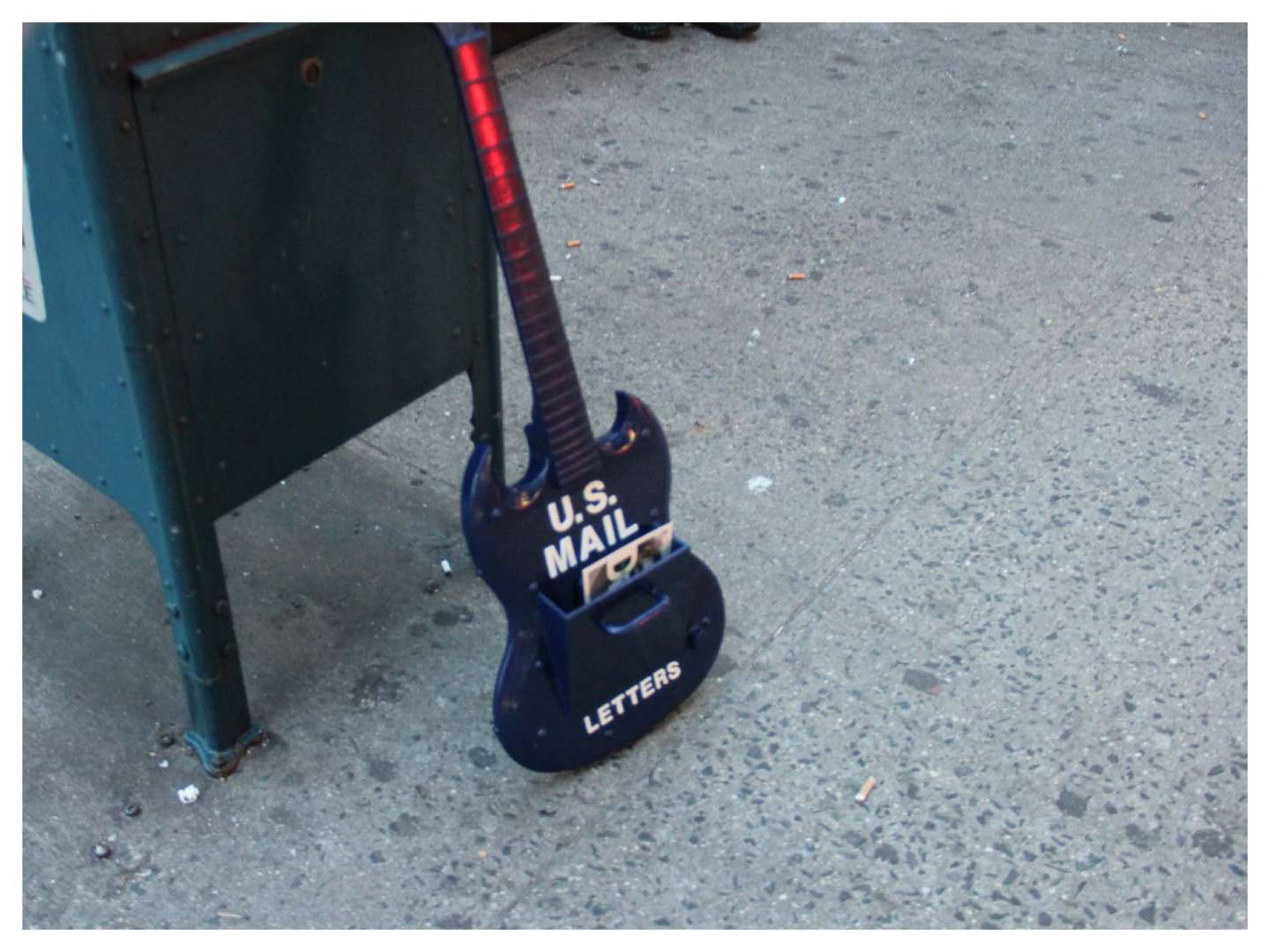 Mailbox Guitar