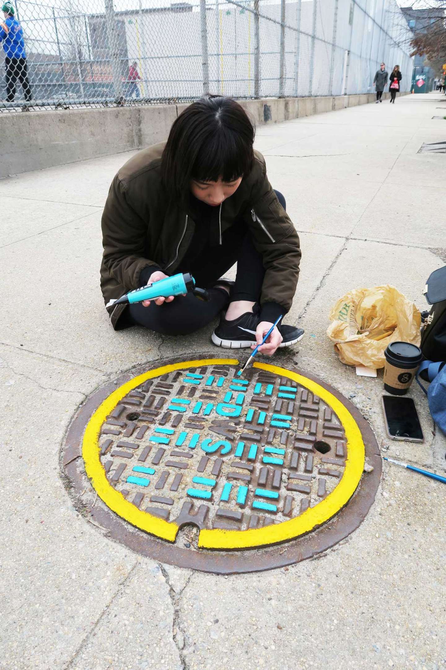 ◯ PAINTING DRAIN COVERS IN NYC ◯
