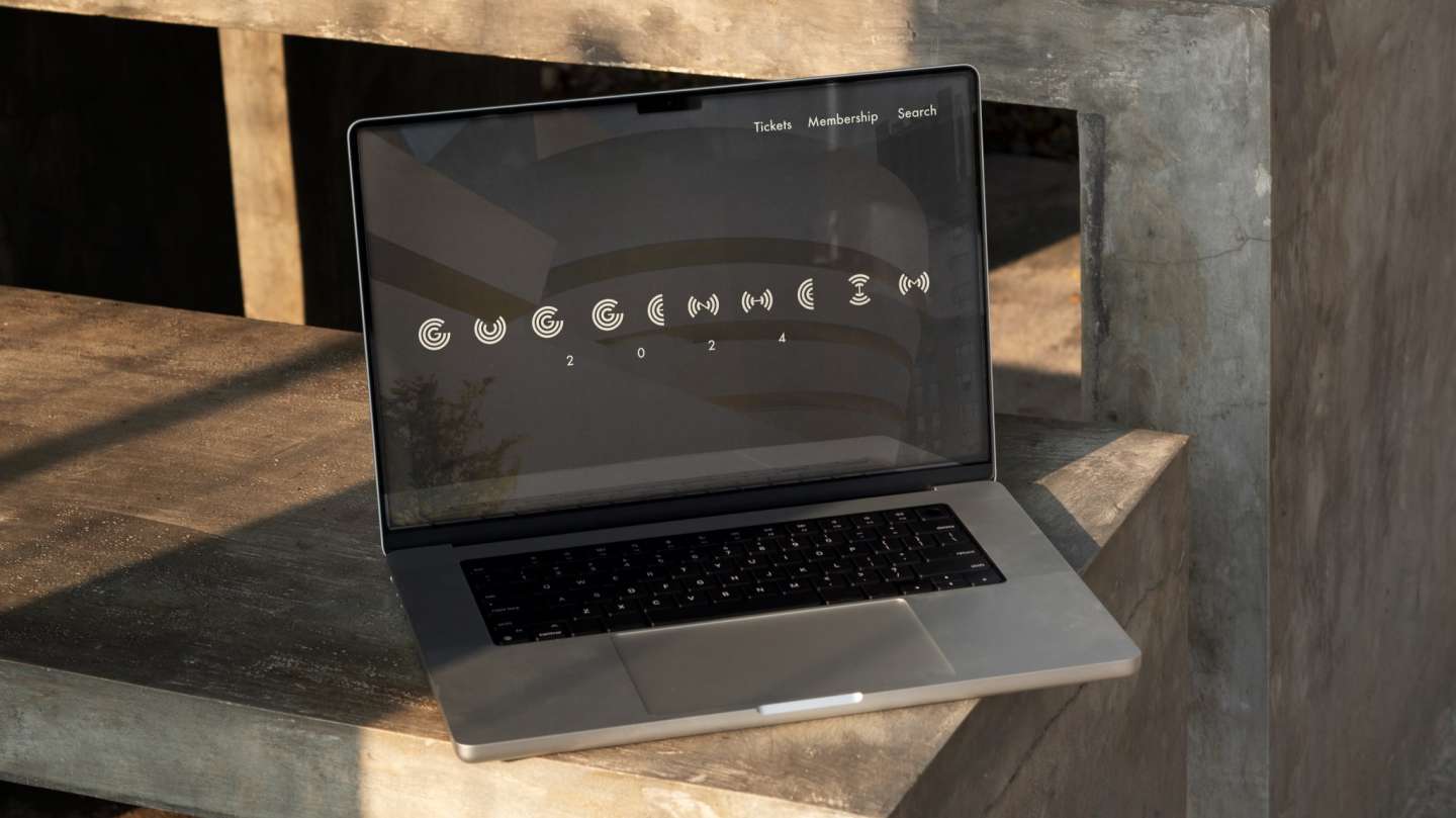 GUGGEN