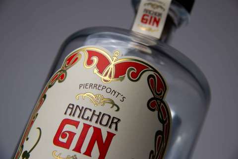 Anchor Gin