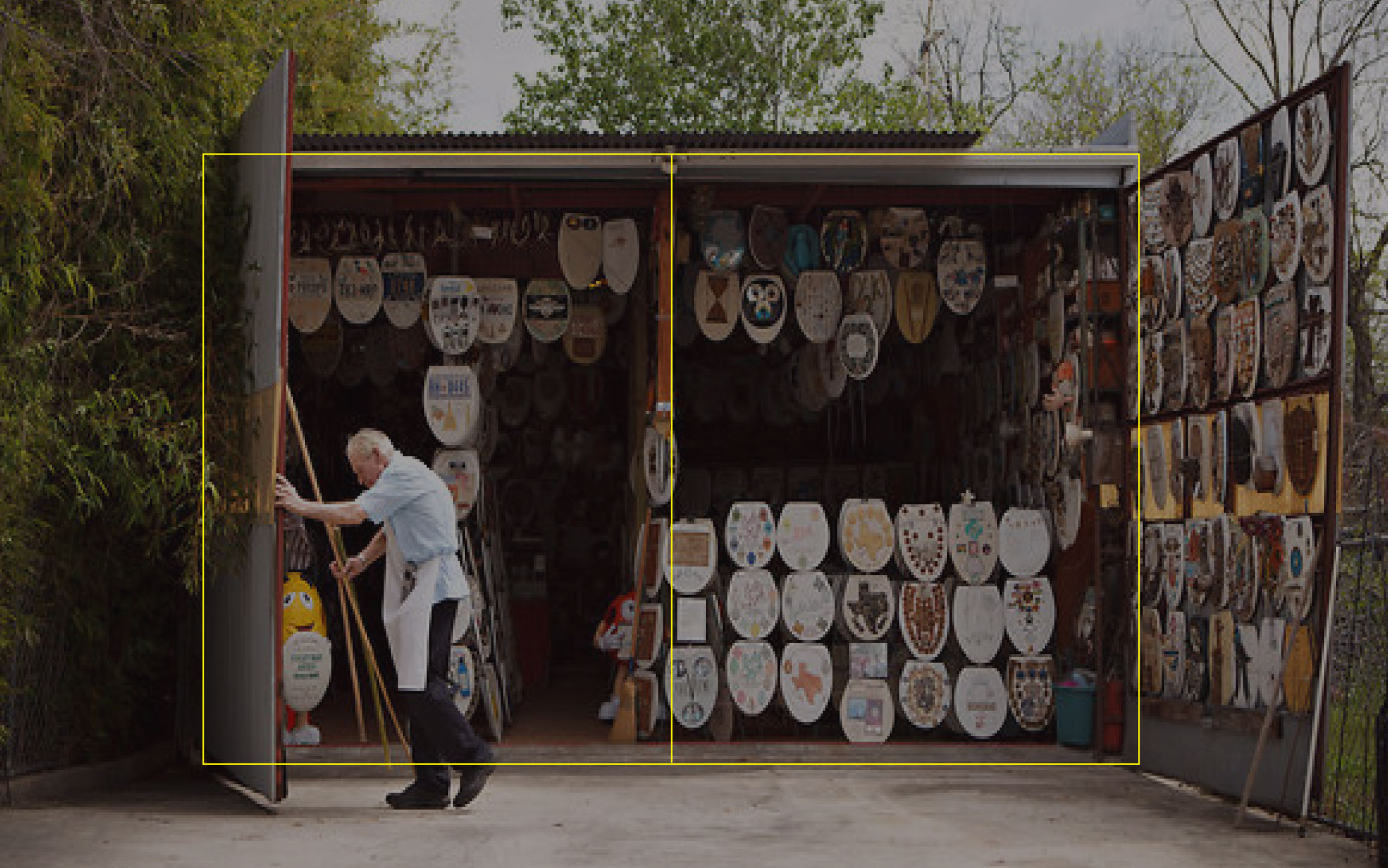 Barney Smith's Toilet Seat Museum by Sandra Lee SVA Design